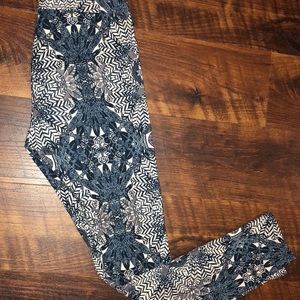 LuLaRoe OS Leggings